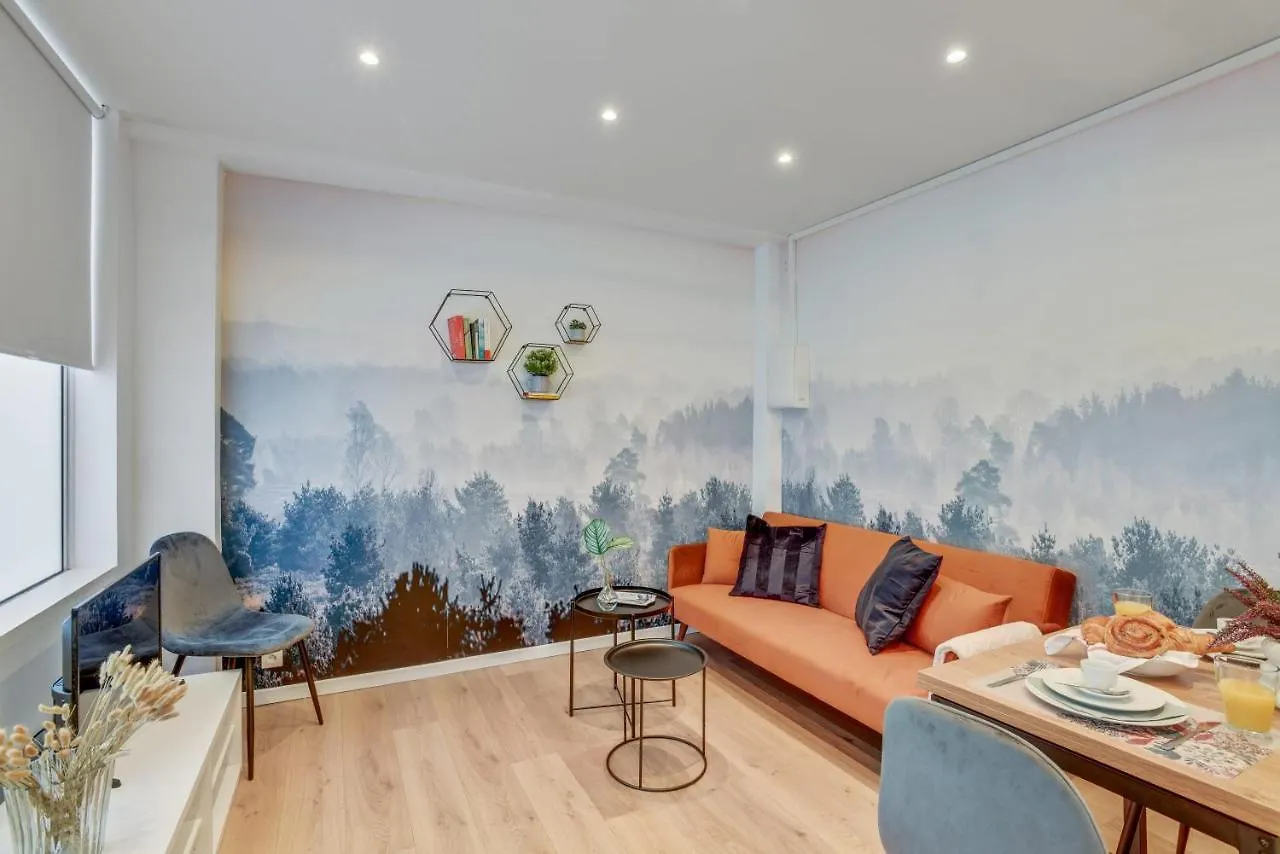 Well Decorated One Bedroom Aprtment In Heat Of Paris, Short Walk To Palais Garnier , Francja